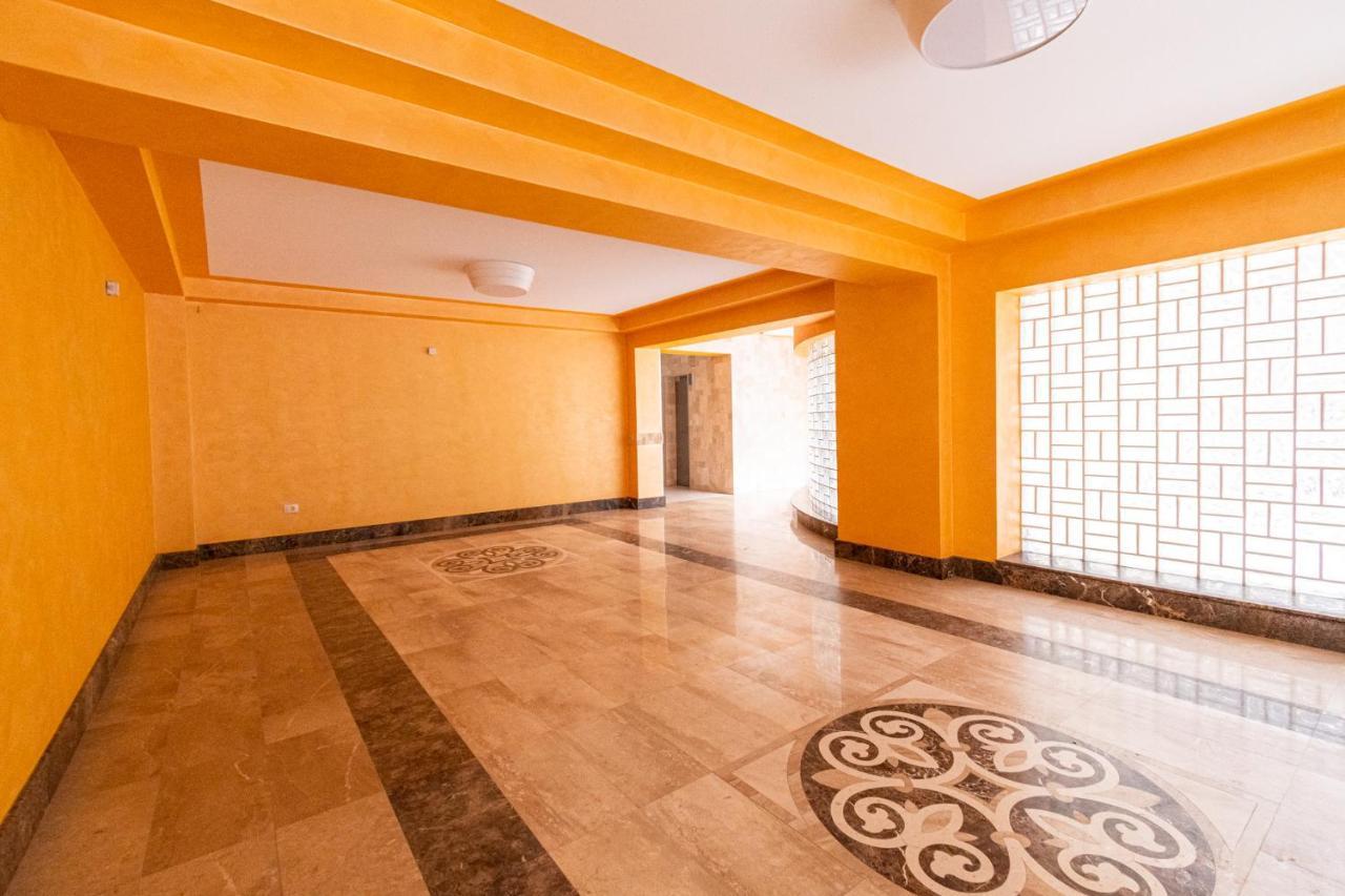 Nature Apartment - Minutes Away From The Old Town And Afi Mall Брашов Экстерьер фото